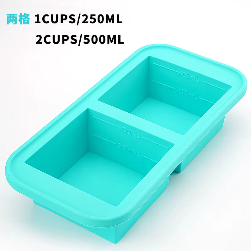 Large-Capacity Food Grade Silicone Ice Maker Tray with Lid - 2/4/6 Grid Design for Storing Frozen Soups and Sauces