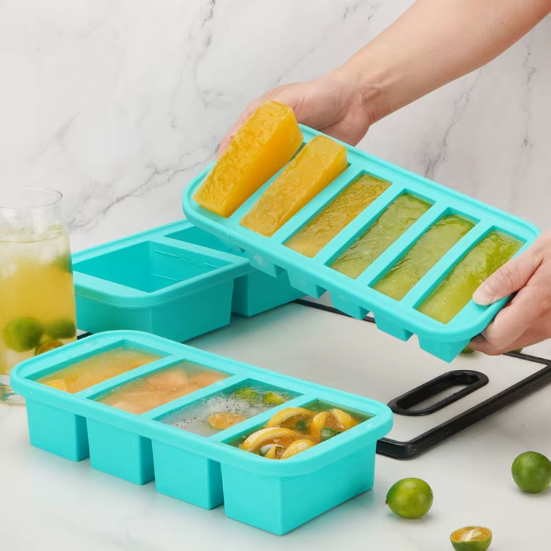 Large-Capacity Food Grade Silicone Ice Maker Tray with Lid - 2/4/6 Grid Design for Storing Frozen Soups and Sauces