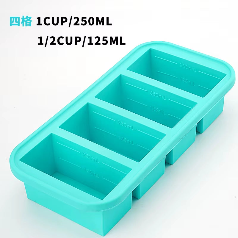 Large-Capacity Food Grade Silicone Ice Maker Tray with Lid - 2/4/6 Grid Design for Storing Frozen Soups and Sauces