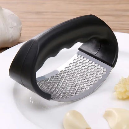 Effortlessly Crush Garlic & More with Our Premium Stainless Steel Garlic Press – Your Go-To Kitchen Gadget for Healthy Cooking!